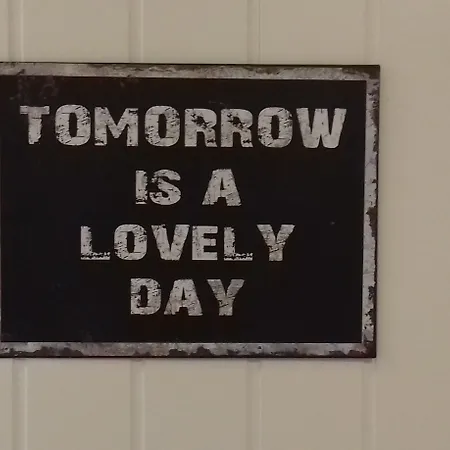 Gjestgiverier Holmvik Brygge