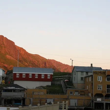 Gjestgiverier Holmvik Brygge Nyksund