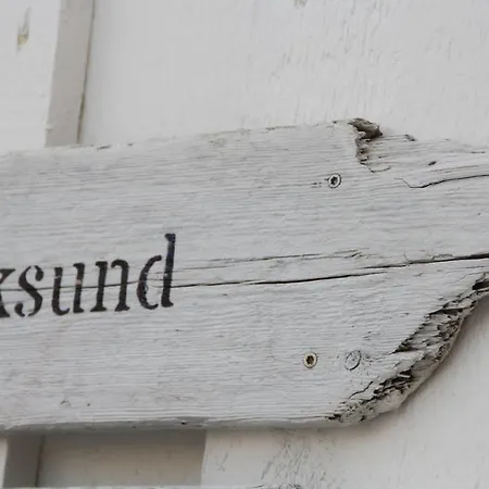 Holmvik Brygge Гостевой дом