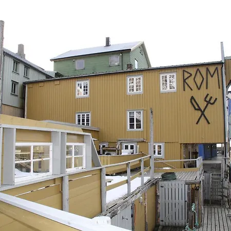 Holmvik Brygge 3*