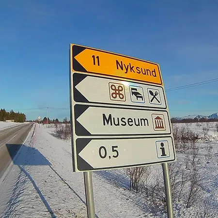 Holmvik Brygge Πανσιόν Nyksund