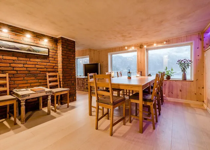 Holmvik Brygge Nyksund