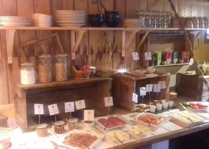 בית הארחה Holmvik Brygge Nyksund